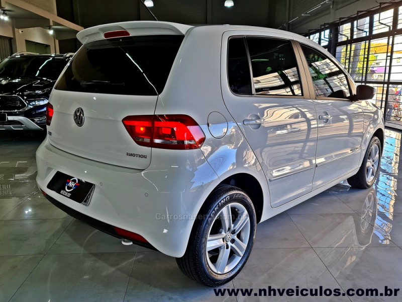 FOX 1.6 MSI COMFORTLINE 8V FLEX 4P AUTOMATIZADO - 2017 - NOVO HAMBURGO
