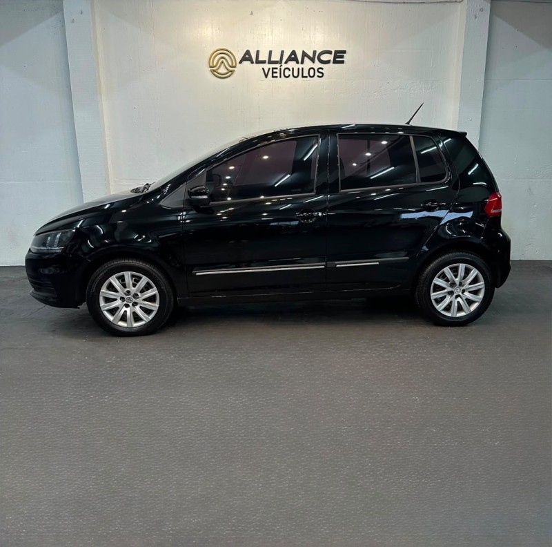 FOX 1.0 MI TRENDLINE 8V FLEX 4P MANUAL - 2015 - CAXIAS DO SUL