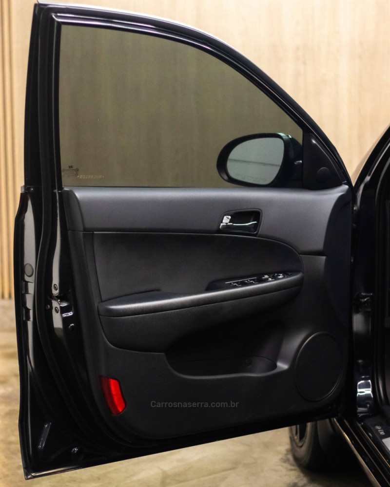 I30 2.0 MPI 16V GASOLINA 4P AUTOMÁTICO - 2010 - CAXIAS DO SUL
