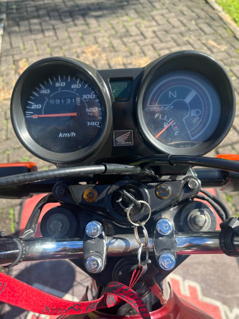 CG 150 FAN ESI - 2012 - FELIZ