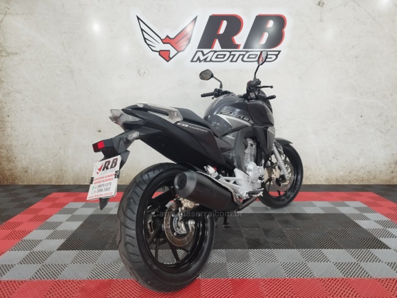 CB 250F TWISTER ABS - 2022 - NOVO HAMBURGO