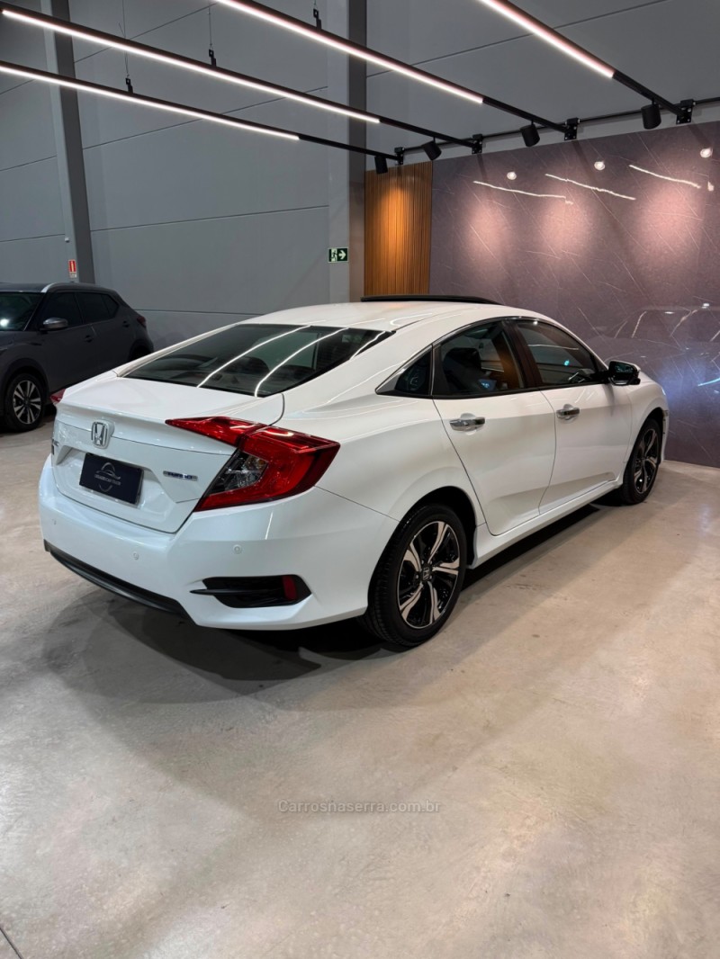 CIVIC 1.5 16V TOURING TURBO GASOLINA 4P AUTOMÁTICO - 2017 - CAXIAS DO SUL