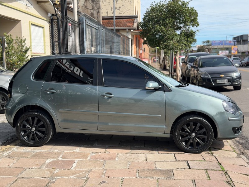 POLO 1.6 MI 8V FLEX 4P MANUAL - 2011 - CAXIAS DO SUL