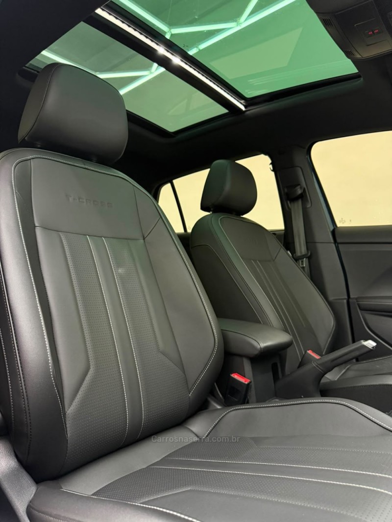T-CROSS 1.4 HIGHLINE TSI 16V FLEX 4P AUTOMÁTICO - 2025 - CAXIAS DO SUL