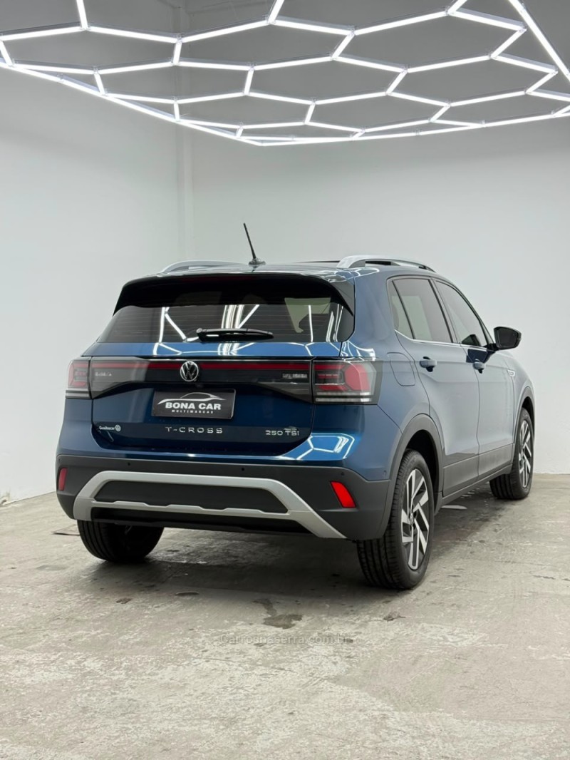 T-CROSS 1.4 HIGHLINE TSI 16V FLEX 4P AUTOMÁTICO - 2025 - CAXIAS DO SUL