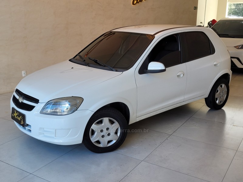 CELTA 1.0 VHCE LT 8V FLEX 4P MANUAL - 2013 - CANELA