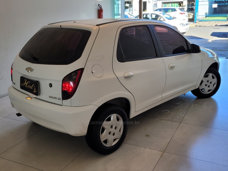 CELTA 1.0 VHCE LT 8V FLEX 4P MANUAL - 2013 - CANELA