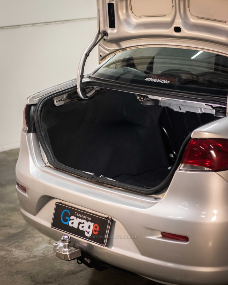 SIENA 1.6 MPI ESSENCE 16V FLEX 4P MANUAL - 2012 - CAXIAS DO SUL