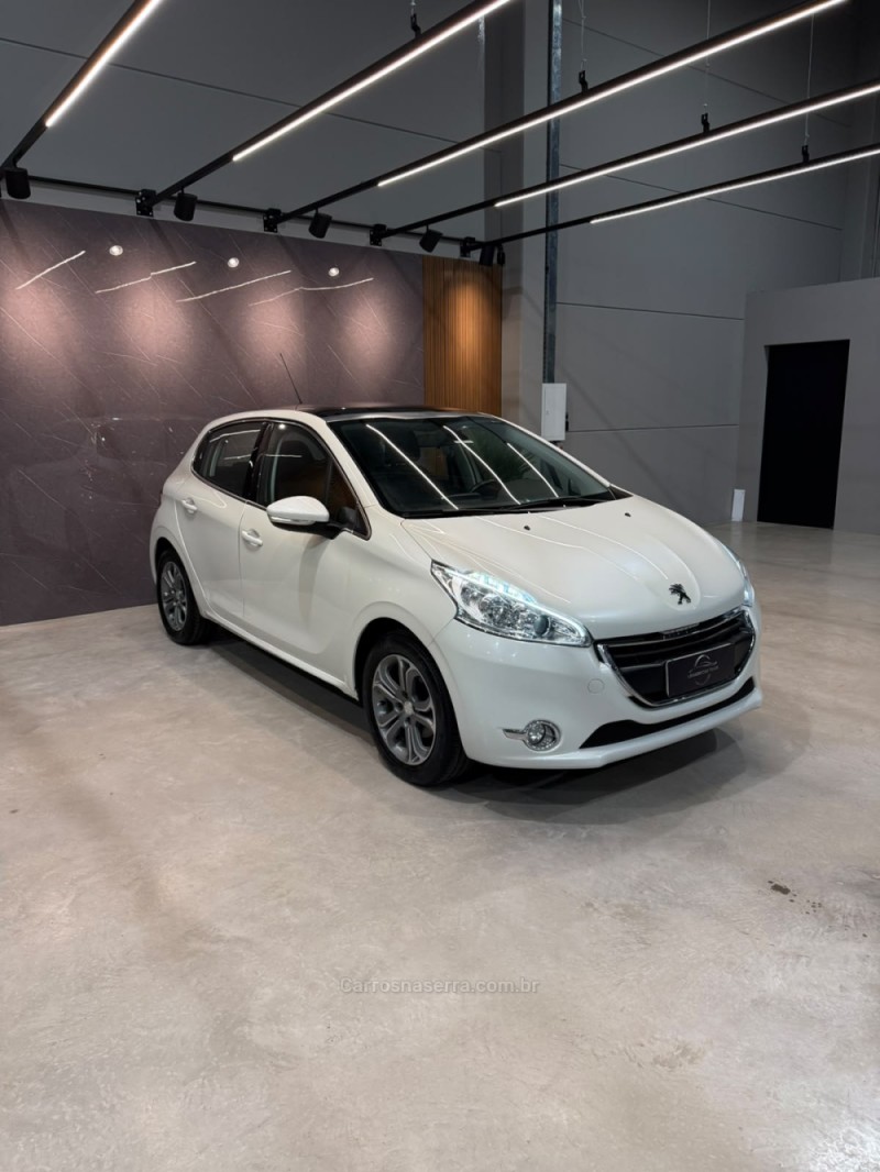 208 1.6 GRIFFE 16V FLEX 4P MANUAL - 2014 - CAXIAS DO SUL