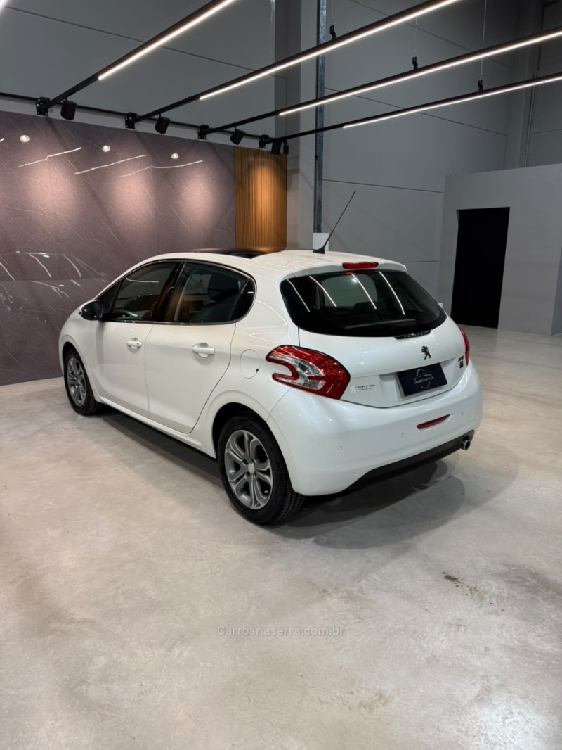 208 1.6 GRIFFE 16V FLEX 4P MANUAL - 2014 - CAXIAS DO SUL