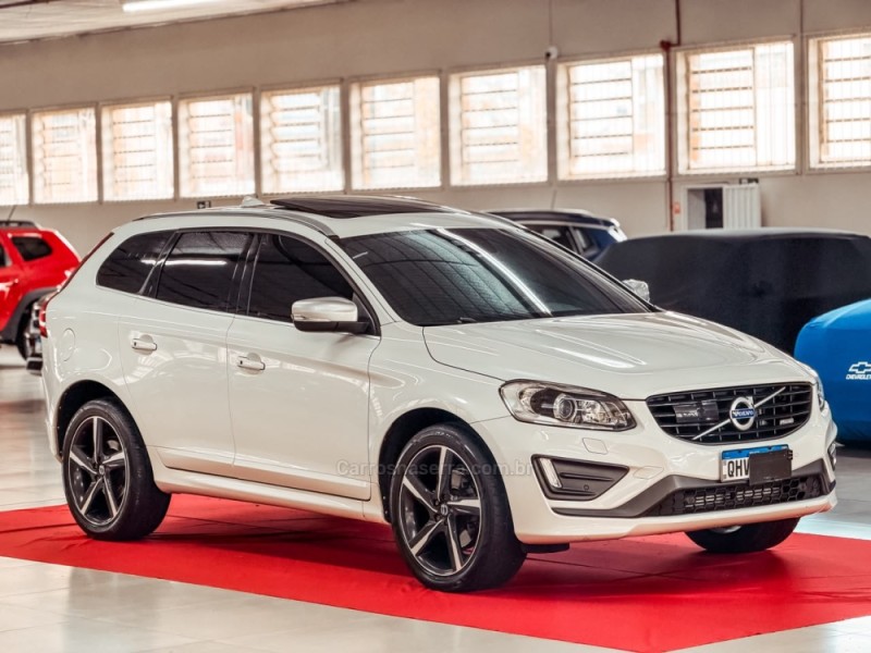XC60 2.0 T6 R DESIGN TURBO GASOLINA 4P AUTOMÁTICO - 2015 - NOVA PRATA