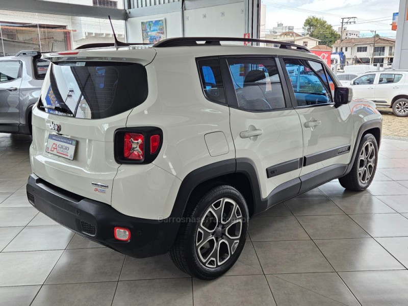 RENEGADE 1.8 16V FLEX LONGITUDE 4P AUTOMÁTICO - 2018 - TAPEJARA