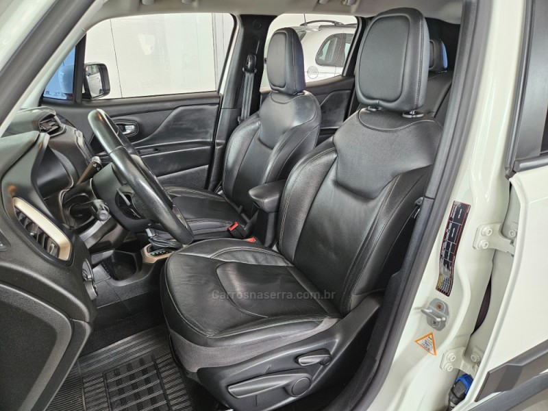 RENEGADE 1.8 16V FLEX LONGITUDE 4P AUTOMÁTICO - 2018 - TAPEJARA