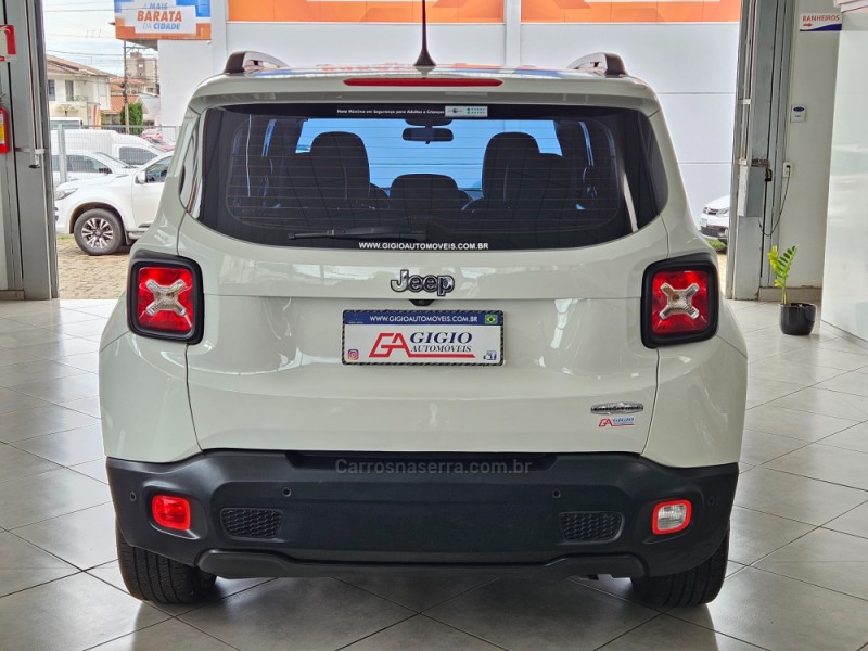 RENEGADE 1.8 16V FLEX LONGITUDE 4P AUTOMÁTICO - 2018 - TAPEJARA