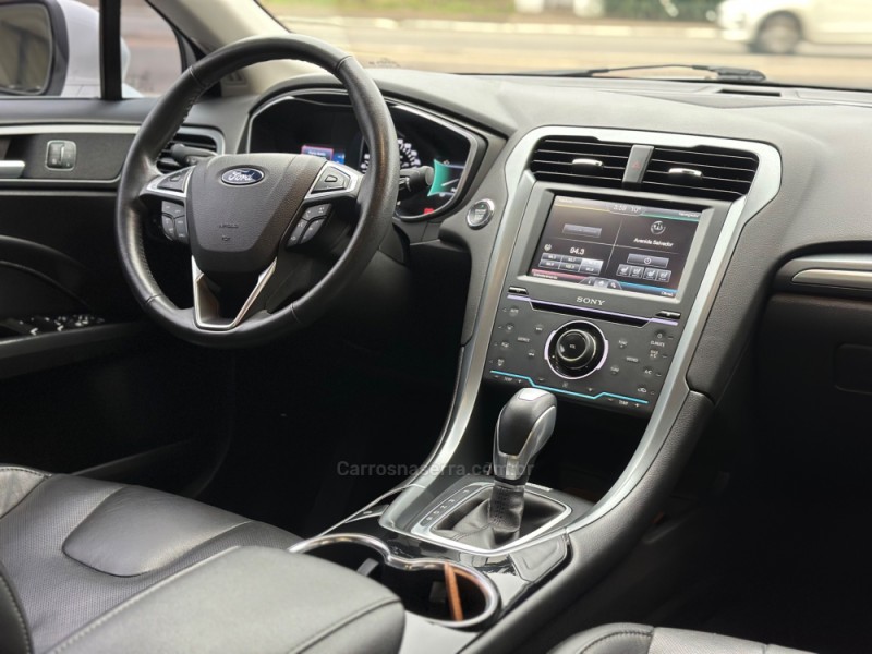 FUSION 2.0 TITANIUM GTDI ECOBOOST FWD GASOLINA 4P AUTOMÁTICO - 2015 - TUPANDI