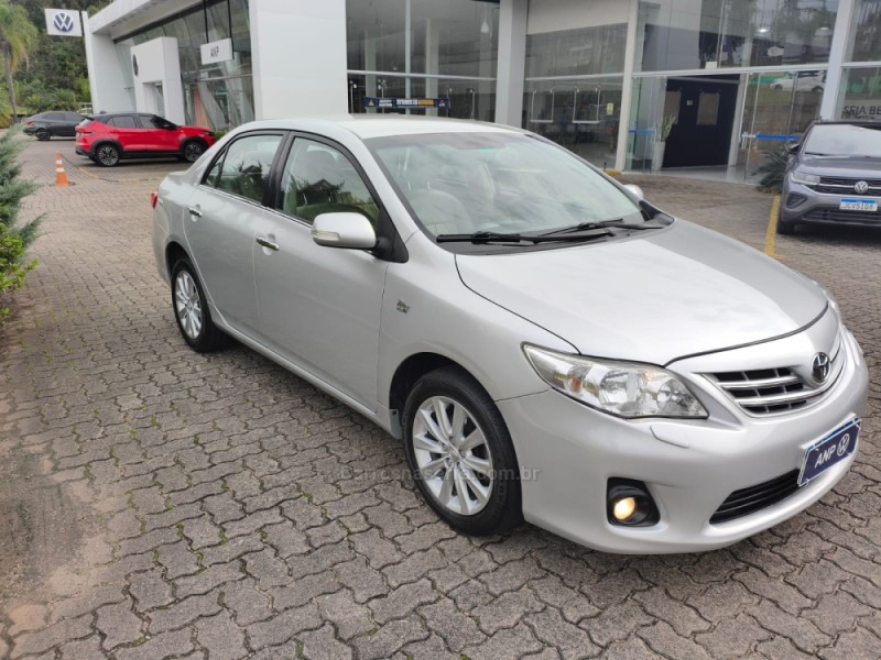 COROLLA 2.0 ALTIS 16V FLEX 4P AUTOMÁTICO - 2012 - NOVA PETRóPOLIS