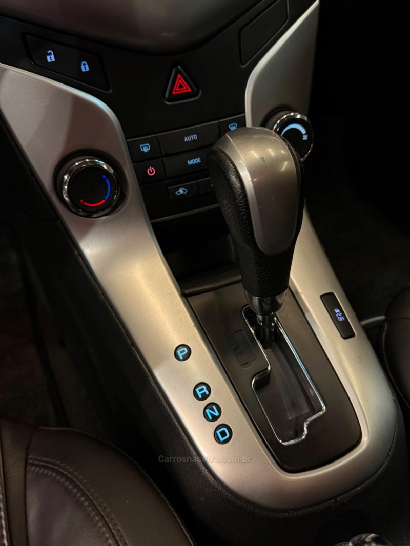 CRUZE 1.8 LT 16V FLEX 4P AUTOMÁTICO - 2013 - CAXIAS DO SUL