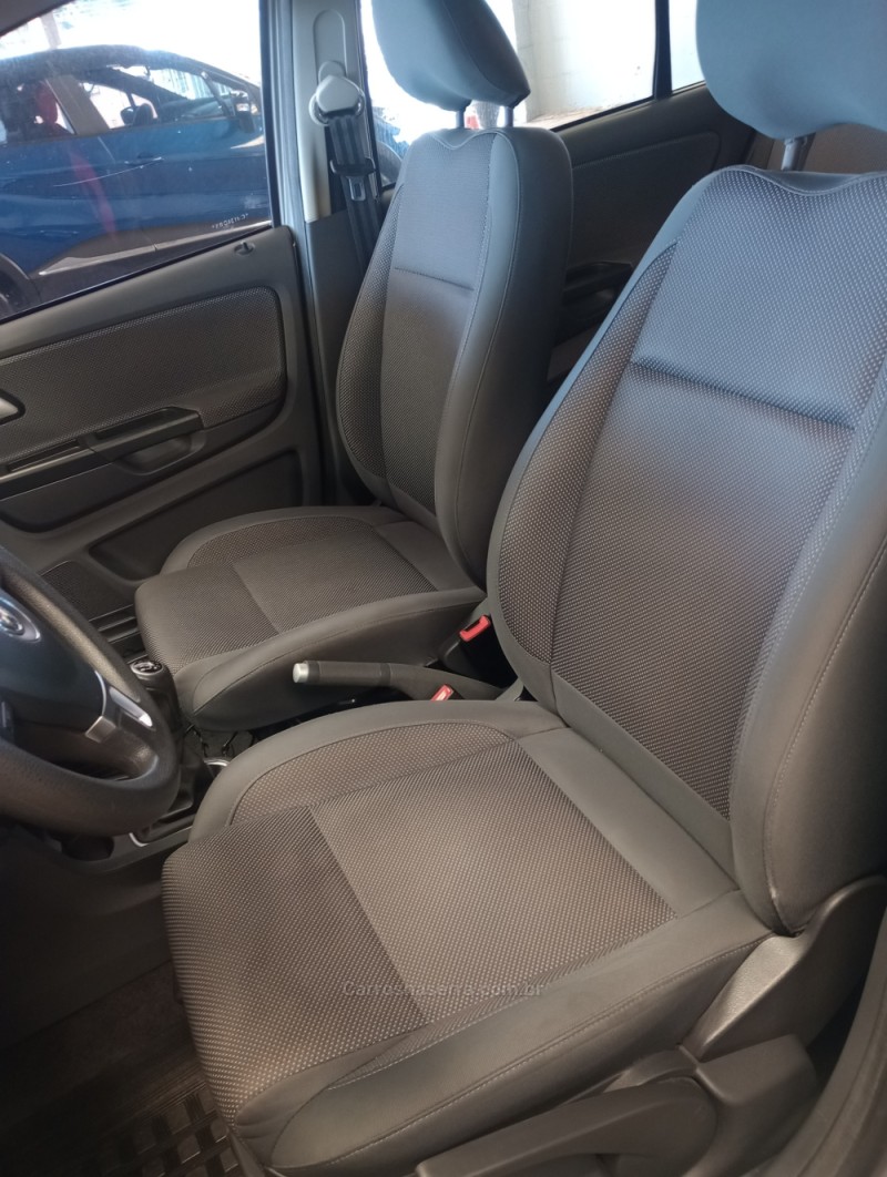 FOX 1.0 ITREND 8V FLEX 4P MANUAL - 2012 - CAXIAS DO SUL