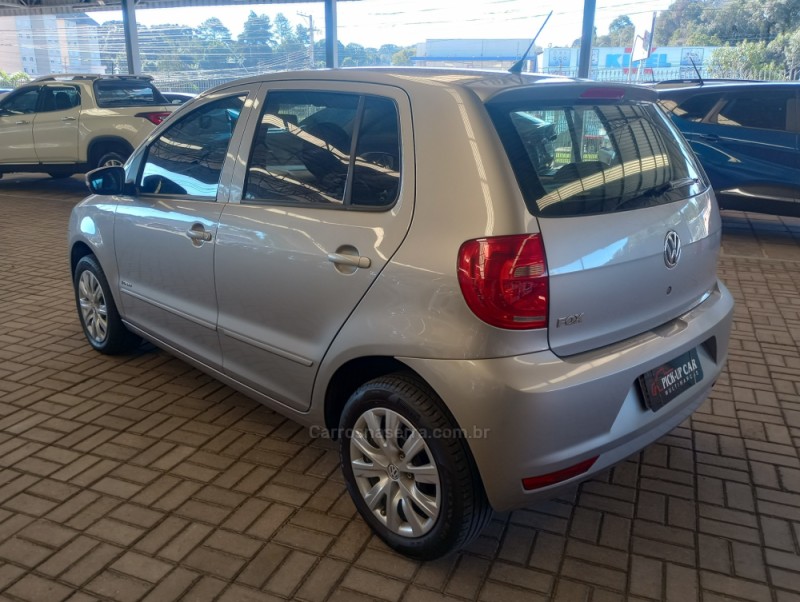 FOX 1.0 ITREND 8V FLEX 4P MANUAL - 2012 - CAXIAS DO SUL