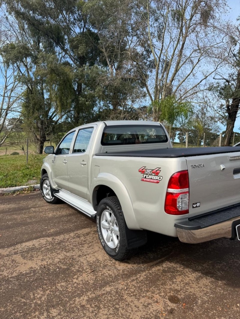 HILUX 3.0 SRV 4X4 CD 16V TURBO INTERCOOLER DIESEL 4P AUTOMÁTICO - 2015 - IBIRAIARAS