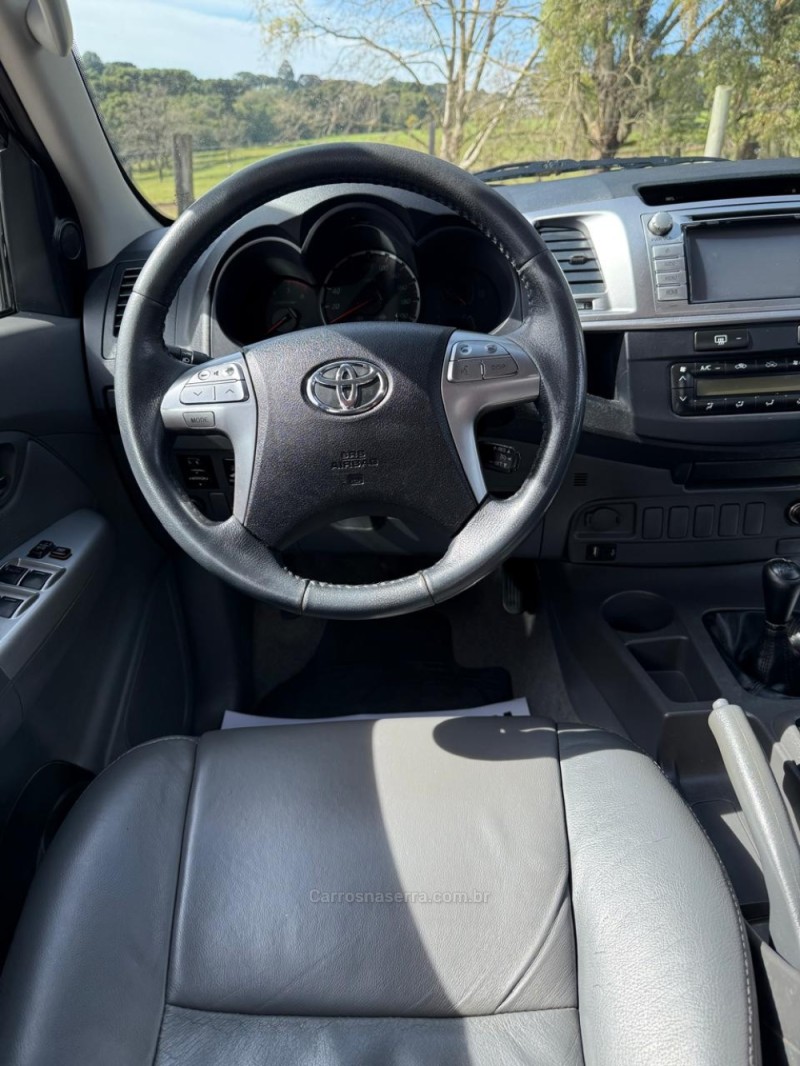 HILUX 3.0 SRV 4X4 CD 16V TURBO INTERCOOLER DIESEL 4P AUTOMÁTICO - 2015 - IBIRAIARAS