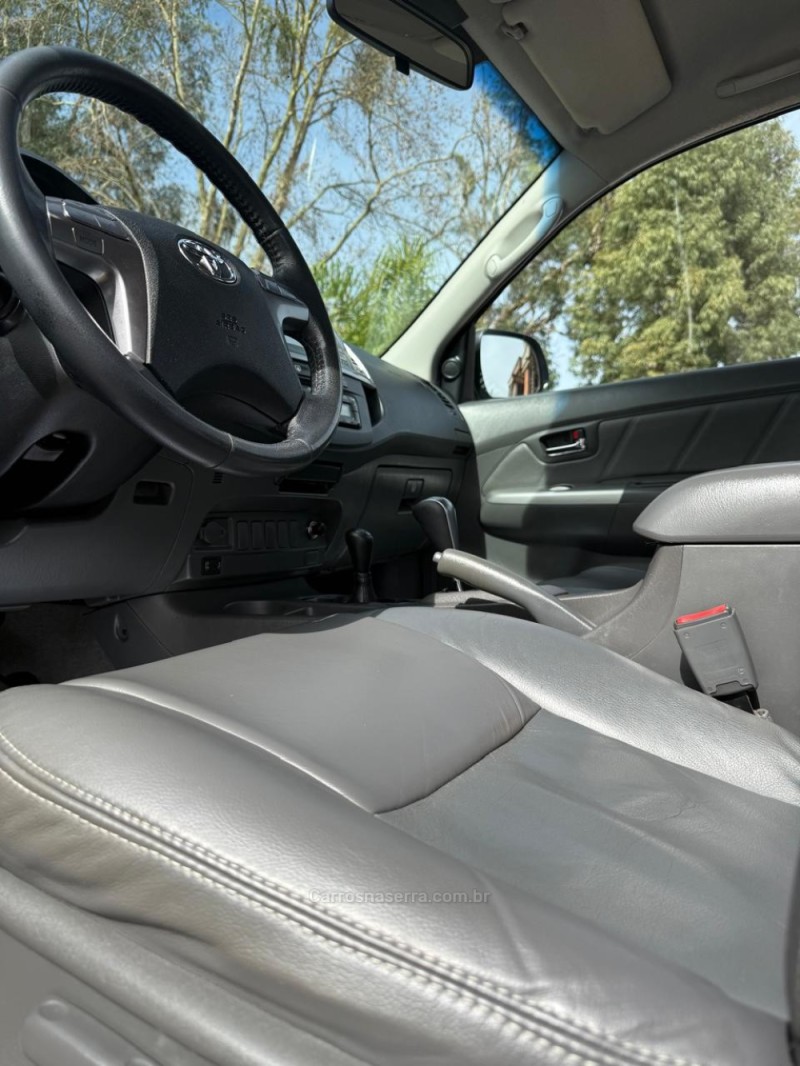 HILUX 3.0 SRV 4X4 CD 16V TURBO INTERCOOLER DIESEL 4P AUTOMÁTICO - 2015 - IBIRAIARAS