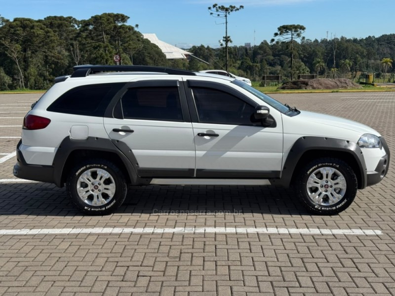 PALIO 1.8 MPI ADVENTURE LOCKER WEEKEND 16V FLEX 4P MANUAL - 2011 - CAXIAS DO SUL