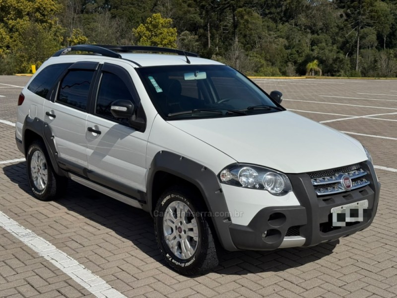 PALIO 1.8 MPI ADVENTURE LOCKER WEEKEND 16V FLEX 4P MANUAL - 2011 - CAXIAS DO SUL
