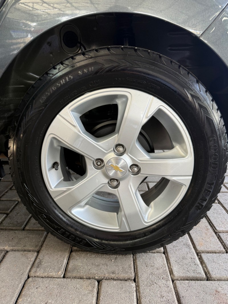 ONIX 1.4 MPFI LT 8V FLEX 4P AUTOMÁTICO - 2019 - CAXIAS DO SUL
