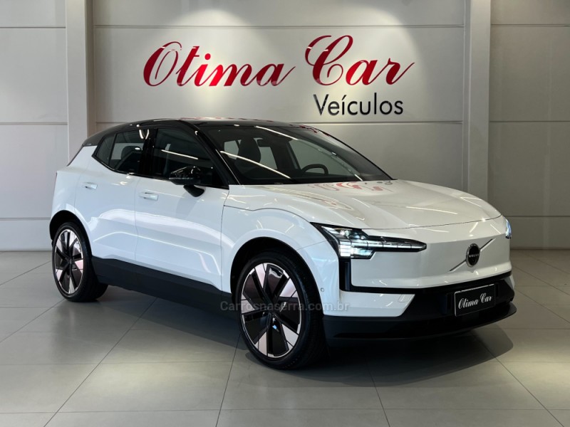EX30 ULTRA EXTENDED RANGE - 2024 - FLORES DA CUNHA