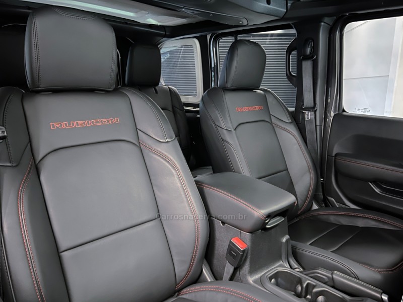 WRANGLER 2.0 RUBICON 4X4 AT8 16V GASOLINA 4P AUTOMÁTICO - 2025 - FLORES DA CUNHA