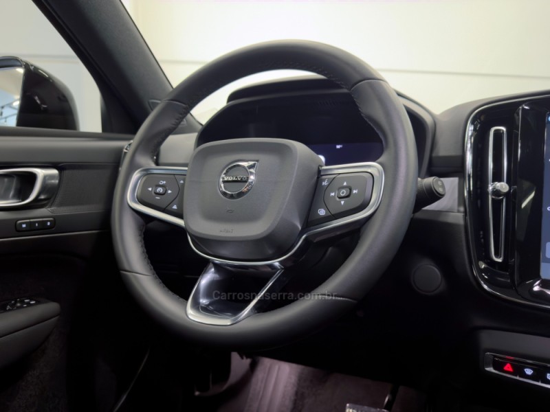 XC 40 P6 RECHARGE ELETRIC PLUS 4P AUTOMÁTICO - 2024 - FLORES DA CUNHA