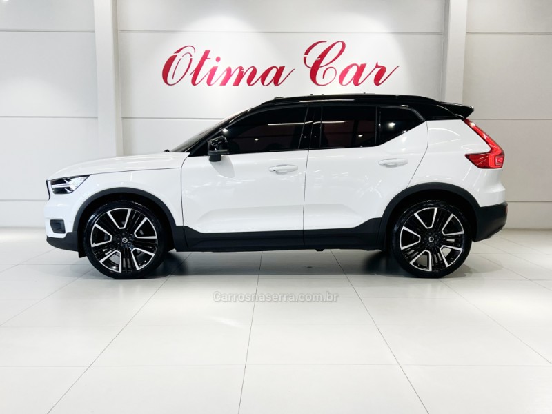 XC 40 2.0 T5 GASOLINA R-DESIGN SPE AWD GEARTRONIC - 2020 - FLORES DA CUNHA