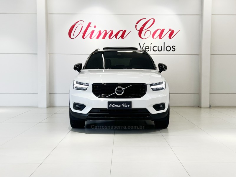 XC 40 2.0 T5 GASOLINA R-DESIGN SPE AWD GEARTRONIC - 2020 - FLORES DA CUNHA