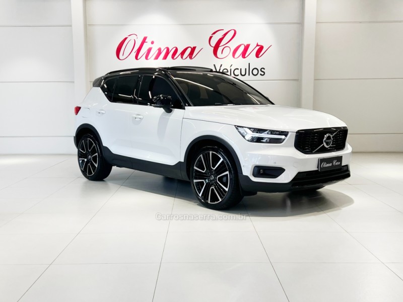 XC 40 2.0 T5 GASOLINA R-DESIGN SPE AWD GEARTRONIC - 2020 - FLORES DA CUNHA