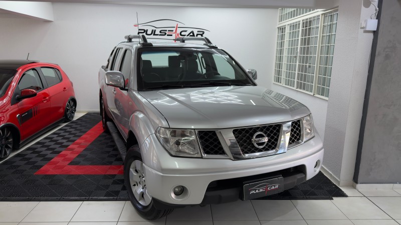FRONTIER 2.5 LE 4X4 CD TURBO ELETRONIC DIESEL 4P AUTOMÁTICO - 2012 - CAXIAS DO SUL
