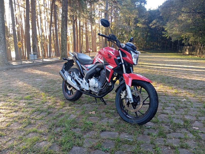 cb 250f twister cbs 2018 caxias do sul