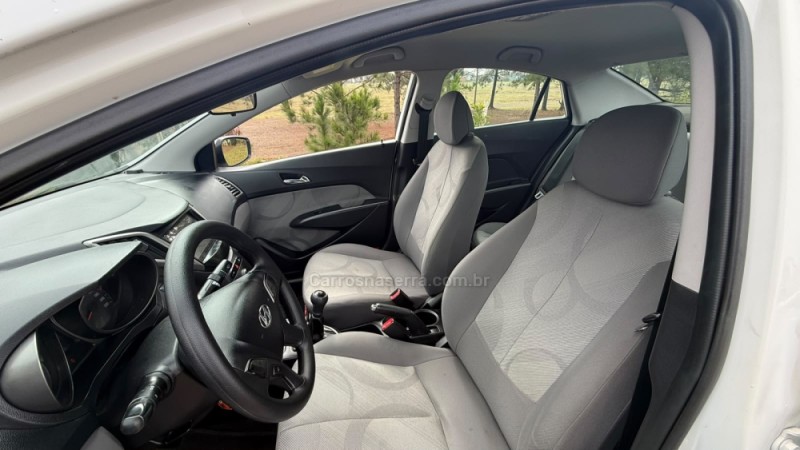HB20 1.0 COMFORT STYLE 12V FLEX 4P MANUAL - 2015 - VACARIA