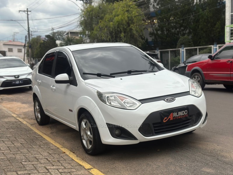 fiesta 1.6 mpi sedan 8v flex 4p manual 2011 parobe