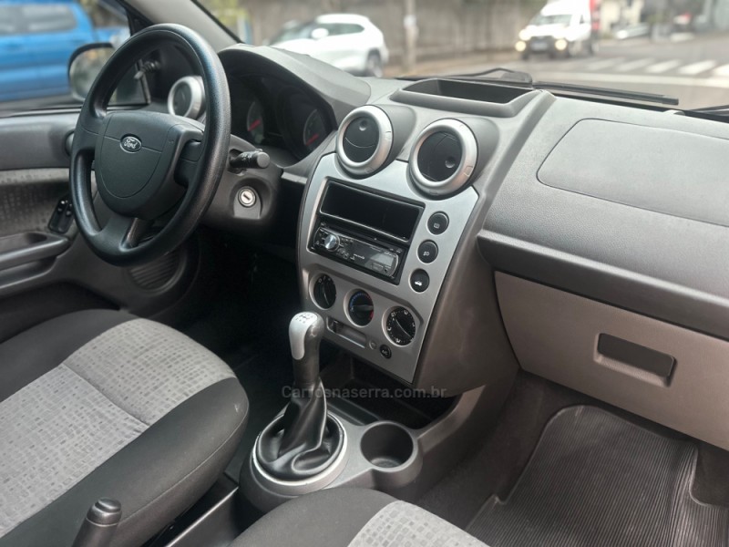 FIESTA 1.6 MPI SEDAN 8V FLEX 4P MANUAL - 2011 - PAROBé