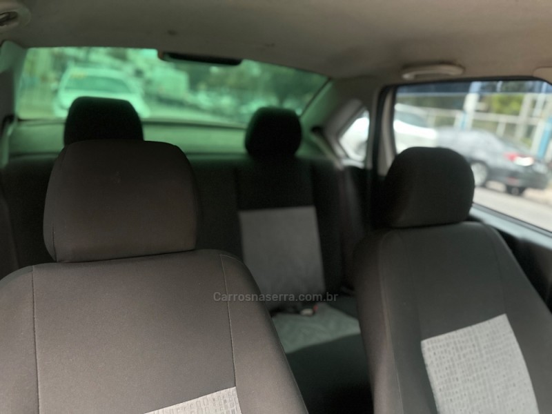 FIESTA 1.6 MPI SEDAN 8V FLEX 4P MANUAL - 2011 - PAROBé