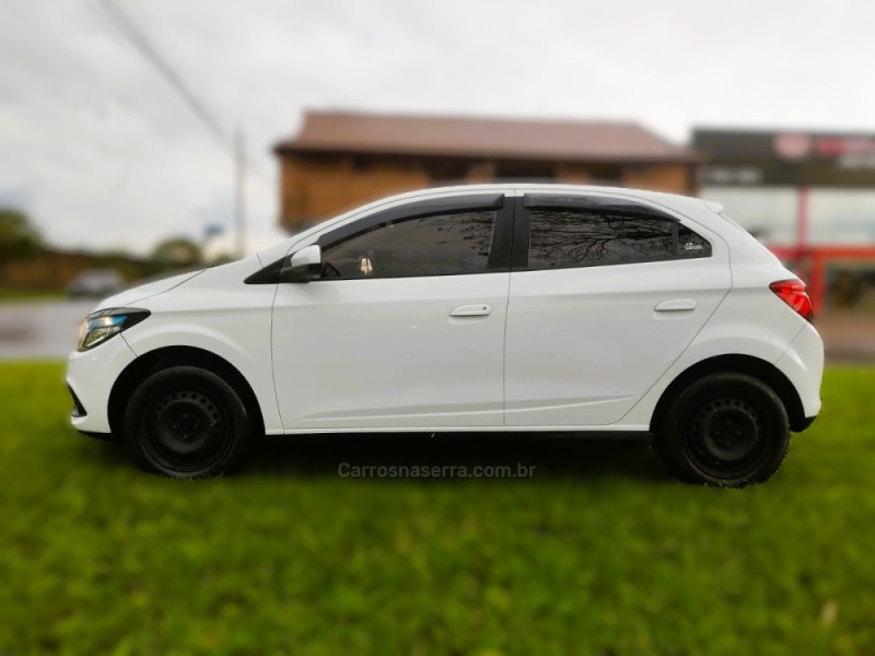 ONIX 1.4 MPFI LT 8V FLEX 4P MANUAL - 2015 - NOVO HAMBURGO