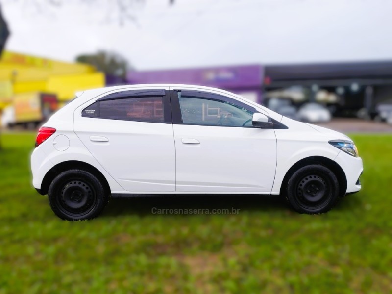 ONIX 1.4 MPFI LT 8V FLEX 4P MANUAL - 2015 - NOVO HAMBURGO