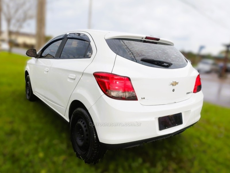 ONIX 1.4 MPFI LT 8V FLEX 4P MANUAL - 2015 - NOVO HAMBURGO