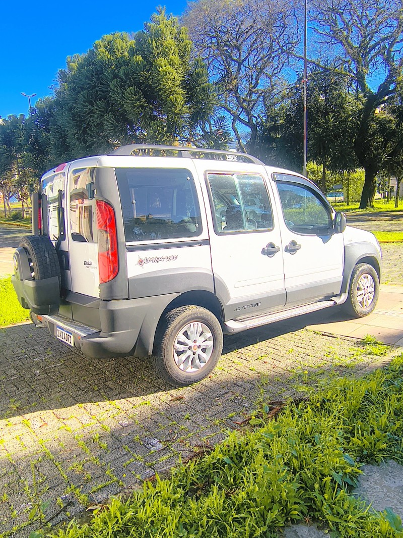 DOBLÓ 1.8 MPI ADVENTURE 16V FLEX 4P MANUAL - 2016 - FARROUPILHA