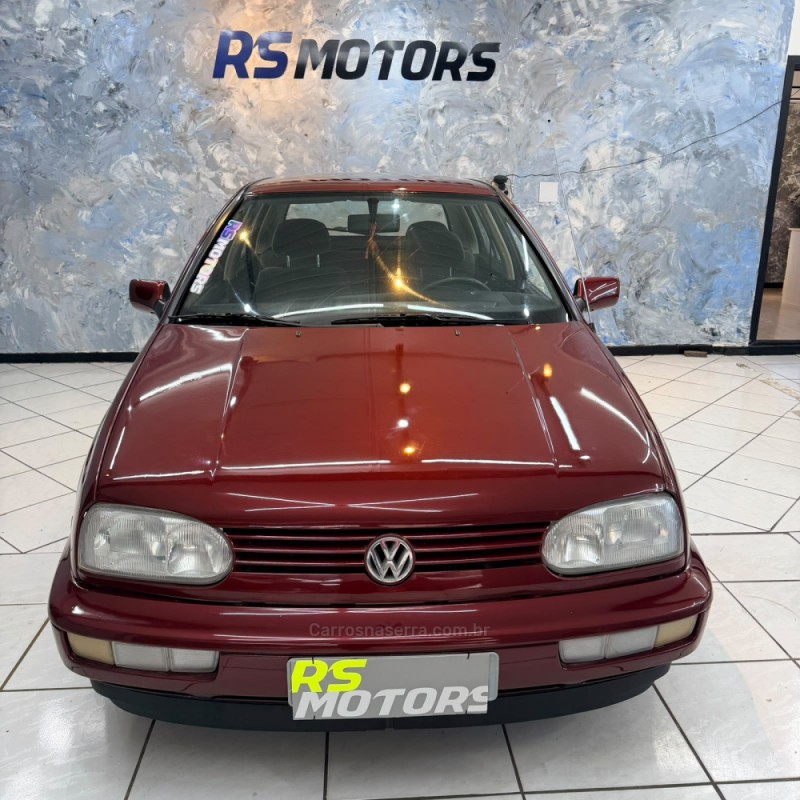 GOLF 2.0 MI GLX 8V GASOLINA 4P MANUAL - 1995 - CAXIAS DO SUL