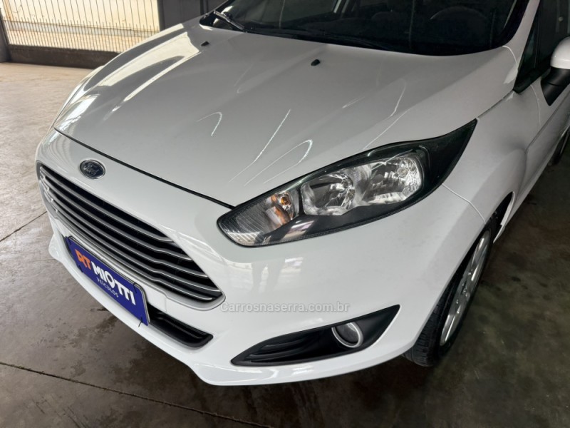 FIESTA 1.6 SE HATCH 16V FLEX 4P MANUAL - 2016 - MUçUM