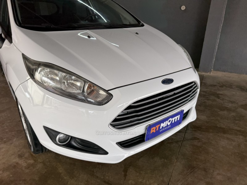 FIESTA 1.6 SE HATCH 16V FLEX 4P MANUAL - 2016 - MUçUM