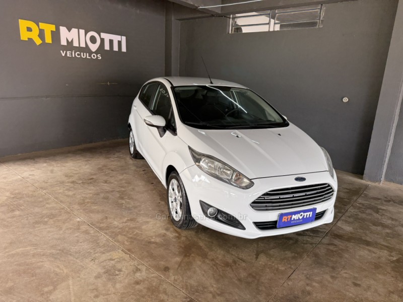 fiesta 1.6 se hatch 16v flex 4p manual 2016 mucum