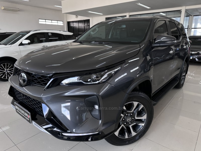 hilux sw4 2.8 4x4 srx platinum turbo 7 lugares diesel 4p automatico 2026 charqueadas